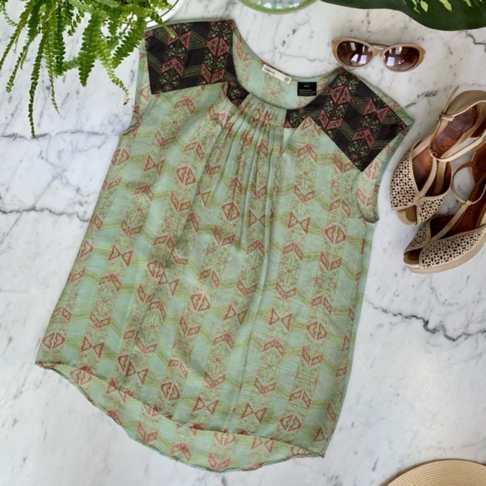 Anthropologie - Lavand Sleeveless Top XS